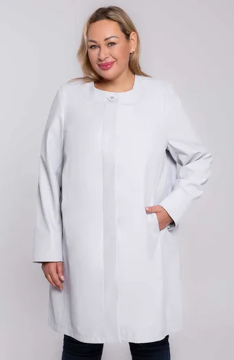 Elegantný svetlosivý kabát