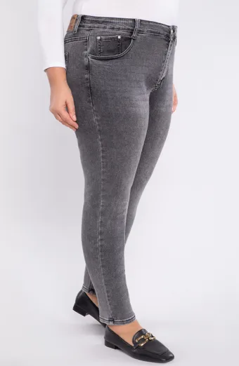 Tmavošedé slim fit džínsy
